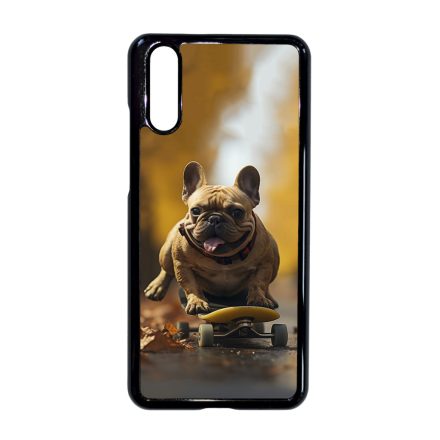 Francia bulldog gördeszkán Huawei P20 tok