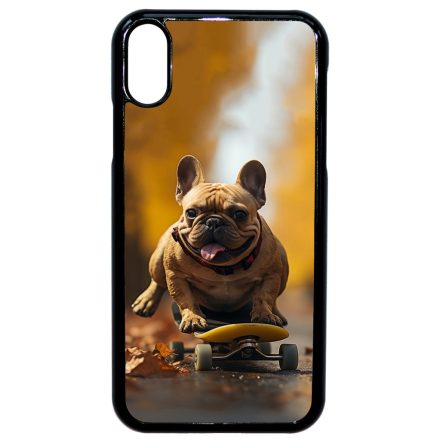 Francia bulldog gördeszkán iPhone Xr tok